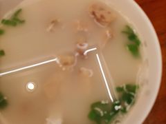 -三两春肚肺汤(崂山路店)