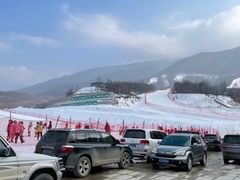 -鳌山滑雪度假区