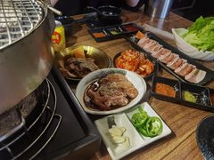 -山居屋炭火烧肉(厚街万达店)