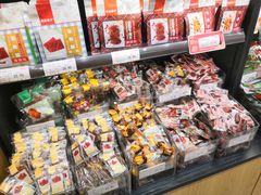 零售区-良品铺子(万象城店)