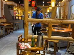 大堂-锅来乐地锅鸡(安亭店)