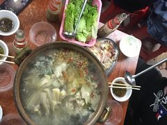 -威邵鸡煲(西华路总店)