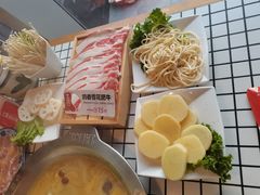 -山悦里 山野·鲜火锅(罗斯福广场店)