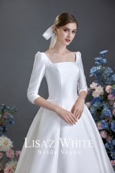 -Renee芮亦婚纱(原丽莎)