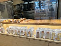 -好利来(东四店)