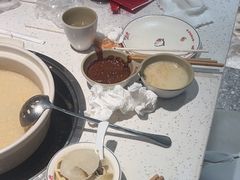 -三人行骨头王火锅(长寿店)