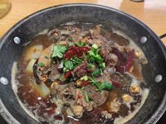 -大众跷脚牛肉馆·非遗传承单位(峨眉山店)