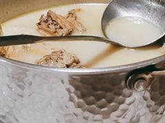 -煲王粤菜餐厅(中侨中心店)