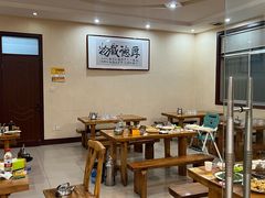 -美顺香食府鱼头老店(雪野湖店)