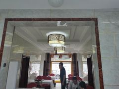 -宾朋海鲜美食特色餐厅·纯手工鲅鱼水饺(兴海路店)