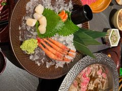 -牛YO寿喜烧·铁板烧和牛火锅自助(市府恒隆店)