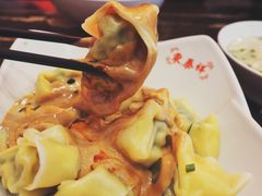 麻酱荠菜大馄饨-东泰祥生煎馆(长宁路店)