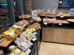 -皇冠幸福里动物奶油生日蛋糕(万达店)