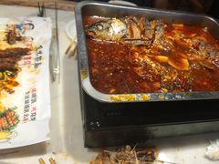 -老街烧烤大排档·地道湖北菜·龙虾馆(汉口火车站店)