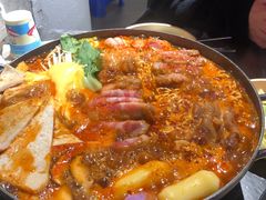 芝士肥牛年糕火锅-Meet Sun韩式大排档(五一广场7MALL店)