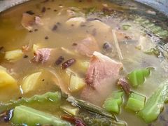 -冒牌富源酸菜猪脚火锅(沐春园店)