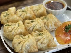 玉米五花肉炸饺-小食院简餐厅