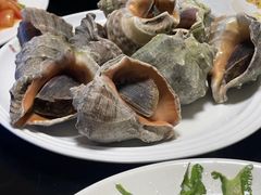 -三亚火车头万人海鲜广场