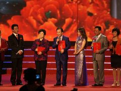 -南京奥林匹克体育中心-体育馆