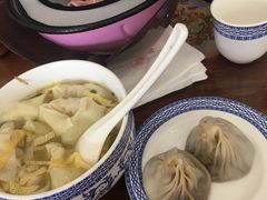 -笑来喜馄饨小笼工坊店(湖滨街店)