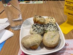 -小杨生煎(白玉兰广场店)