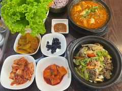 -釜山豚骨汤饭(芝罘万达广场店)