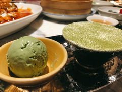 龙井提拉米苏配绿茶冰淇淋-湖滨28中餐厅·西湖宴·杭州君悦酒店