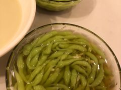 -李与白包子铺(桐梓林店)