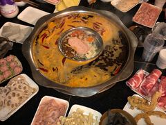 -邓莽子老火锅(中兴路总店)