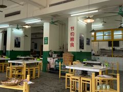 大堂-石灰市老火锅(北滨路店)