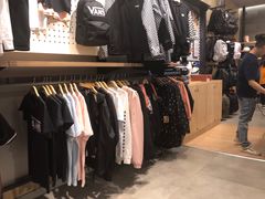 -VANS(三里屯太古里店)