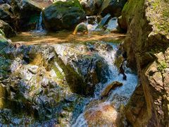 -牛鱼嘴原始生态风景区