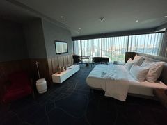 -郑州建业艾美酒店