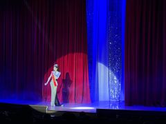 -金东尼人妖秀