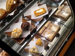 -星巴克(上海虹桥新天地二店)