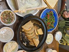-木柴豆腐·活海鲜·鲁菜(岚山路店)