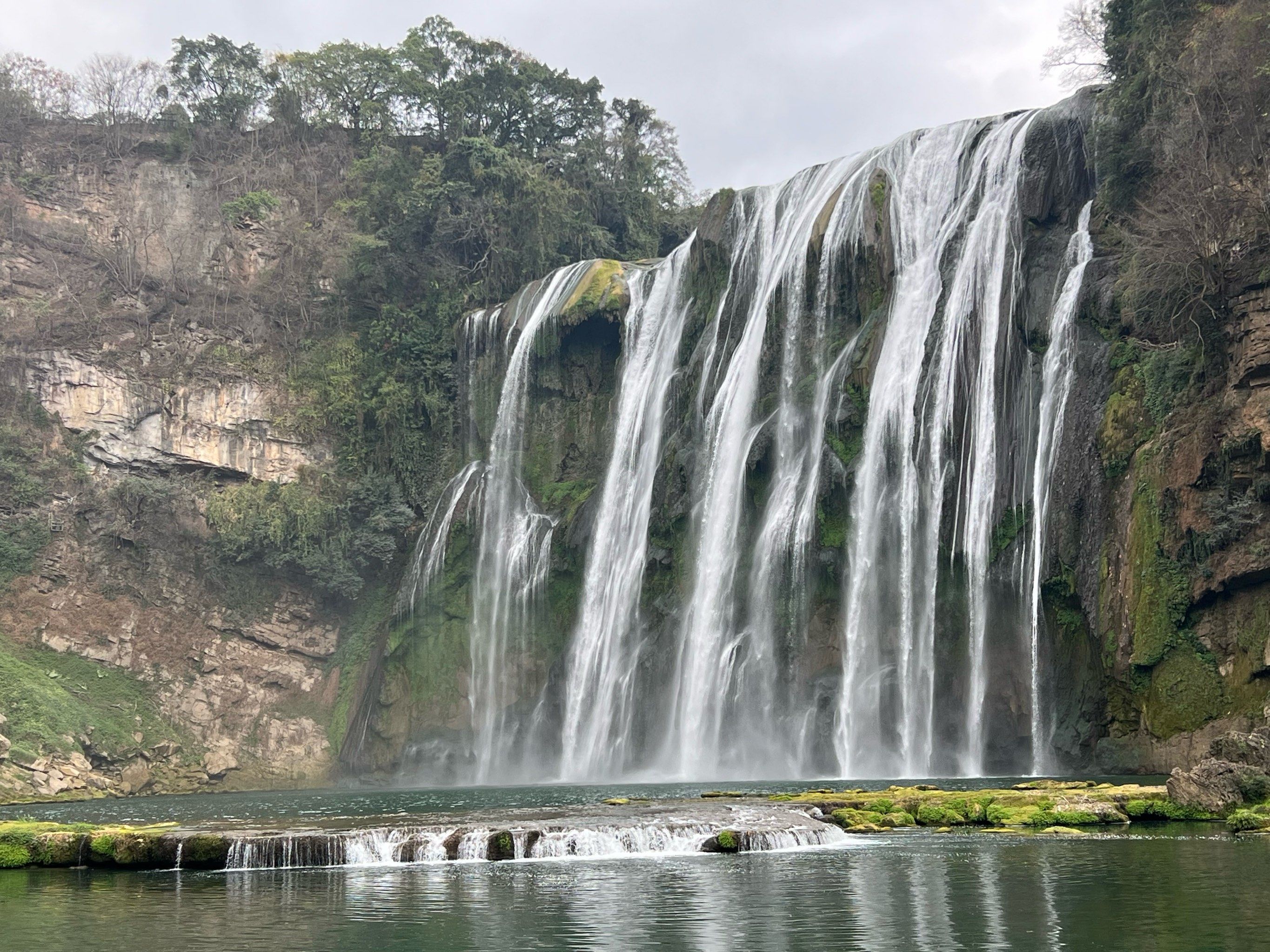 贵州安顺黄果树瀑布