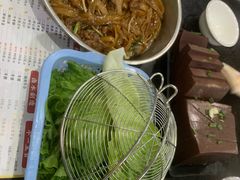 -牛一煲美食(江高店)