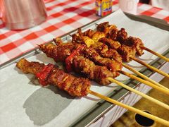 -龙巢盱眙龙虾·鸡煲·烧烤宵夜(坪洲店)
