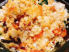 -煲王粤菜餐厅(中侨中心店)