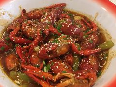 -张大师鸭爪爪特色干锅(南湖店)
