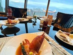 -广州花园酒店·凌璇阁旋转餐厅CAROUSEL360