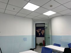-新航道雅思托福·留学·考研培训(人民广场校区)