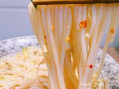 招牌油泼米线-洪福米线(浣纱路店)