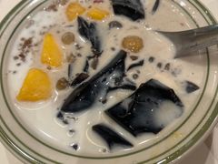 -堂屋糖水店(愚园店)