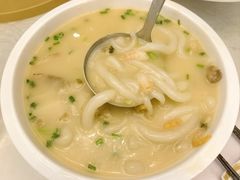 -鹏城人家海鲜酒家·23年老字号(较场尾店)