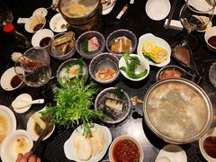 -半岛翡丽海鲜自助餐厅(观风亭店)