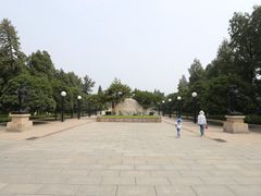 -华北军区烈士陵园