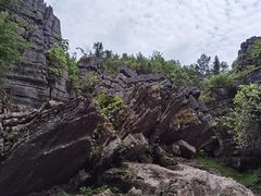 -梭布垭石林景区