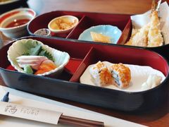 鹤便当-Tsuru鹤日本料理(静安香格里拉店)